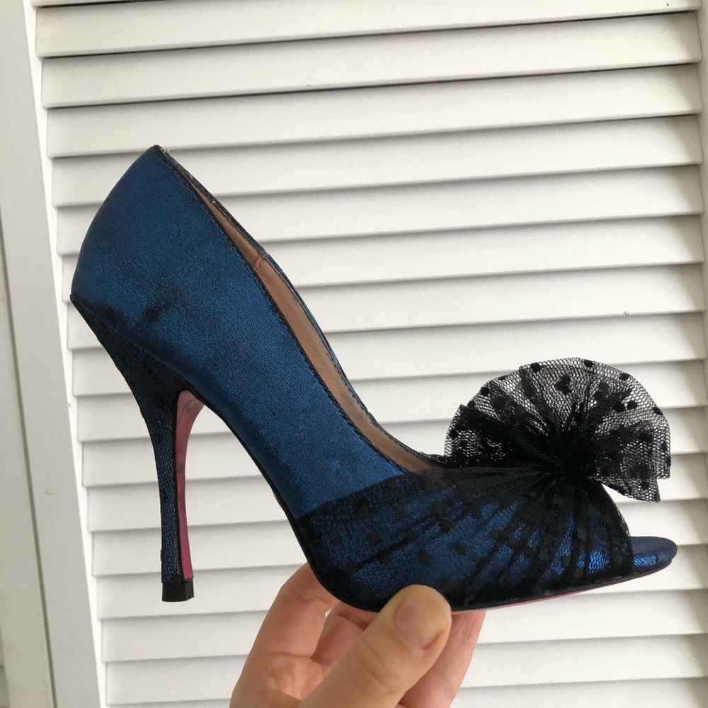Betsey Johnson Bonnie Electric Blue Polka Dot Tulle Peep Toe Heels Sz 7.5